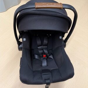 Nuna Pipa Lite RX Black Infant Travel System
 Car Seat